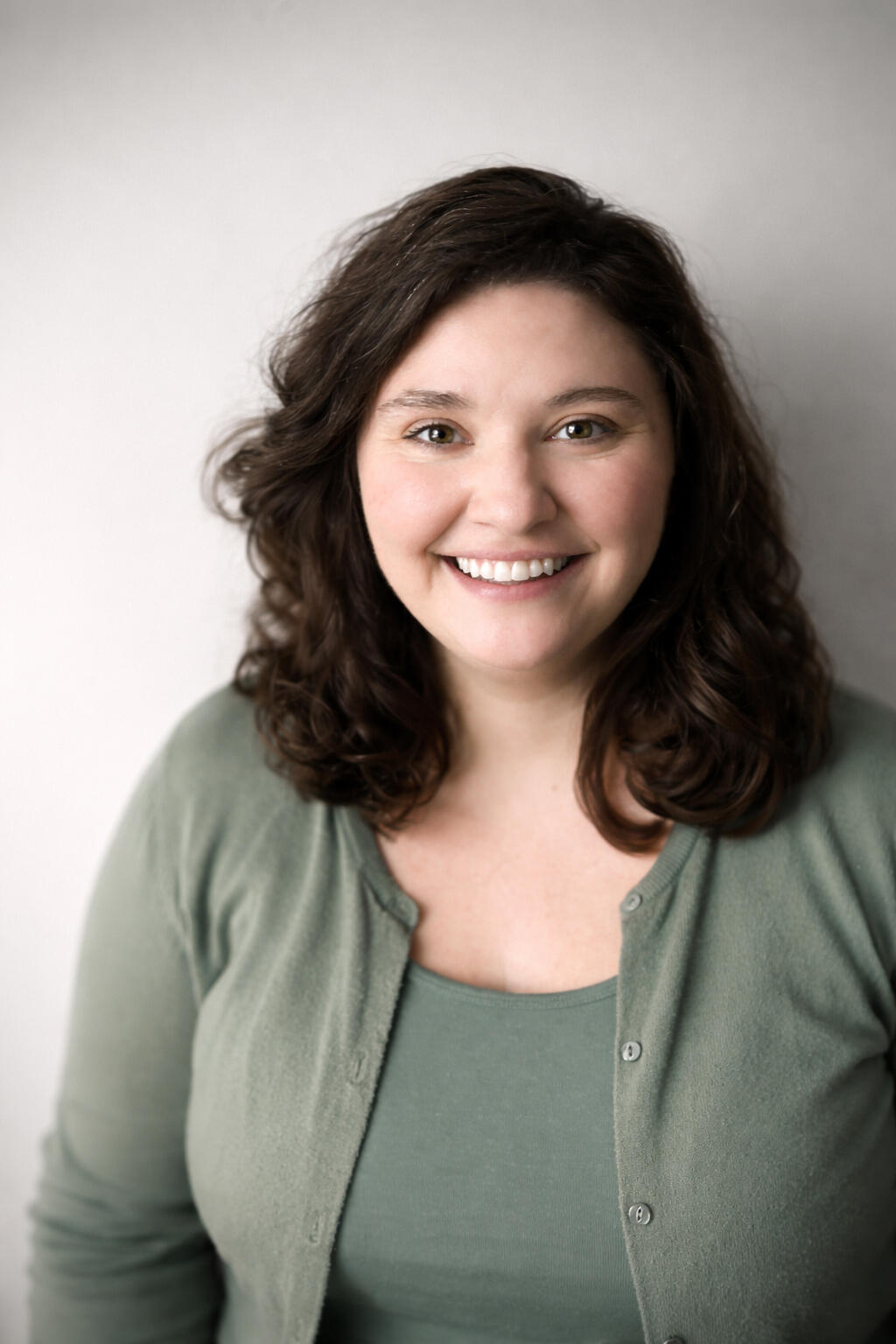 Headshot of Emily Brashear, Strategic Copywriter based in Lexington, KY
